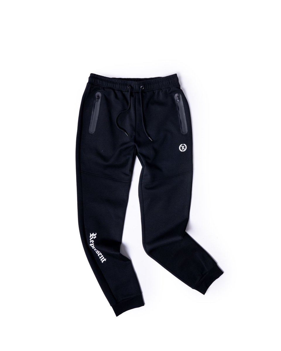 RepresentLTD's tweet image. GANG TECH FLEECE // FULL SET

Our softest full track suit yet, available in black &amp;amp; white as well as blacked out // REPHARD.com

#represent #tracksuit #techfleece #joggers #rephard #neverestablished #alwaysforward #representclothing #madexreal

REPRESENT // THE REAL