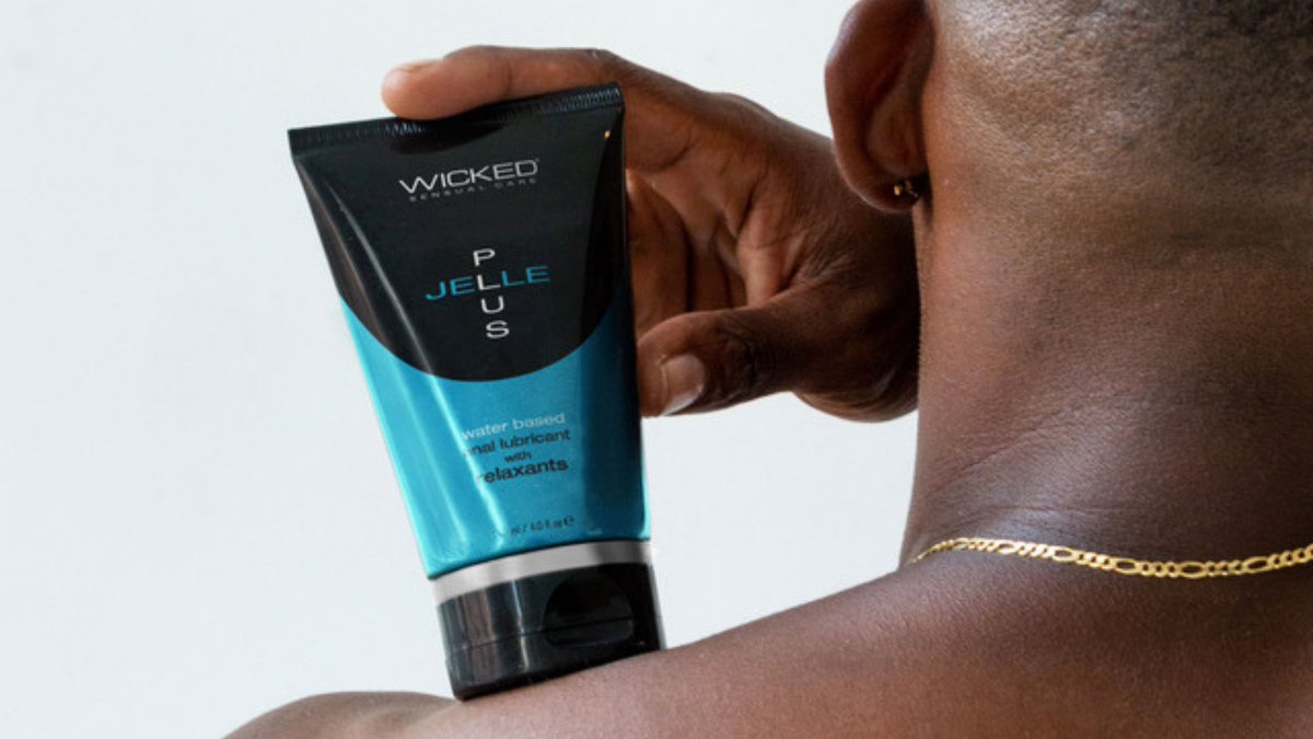 WickedSensual's tweet photo. Experience comfort with Jelle PLUS! Our an*l lube with aloe, arnica, and more ensures a superior, soothing experience. No harmful numbing agents, just natural care. #WickedSensualCare #Intimacy #Relaxant https://t.co/Md3d1hxzQ9