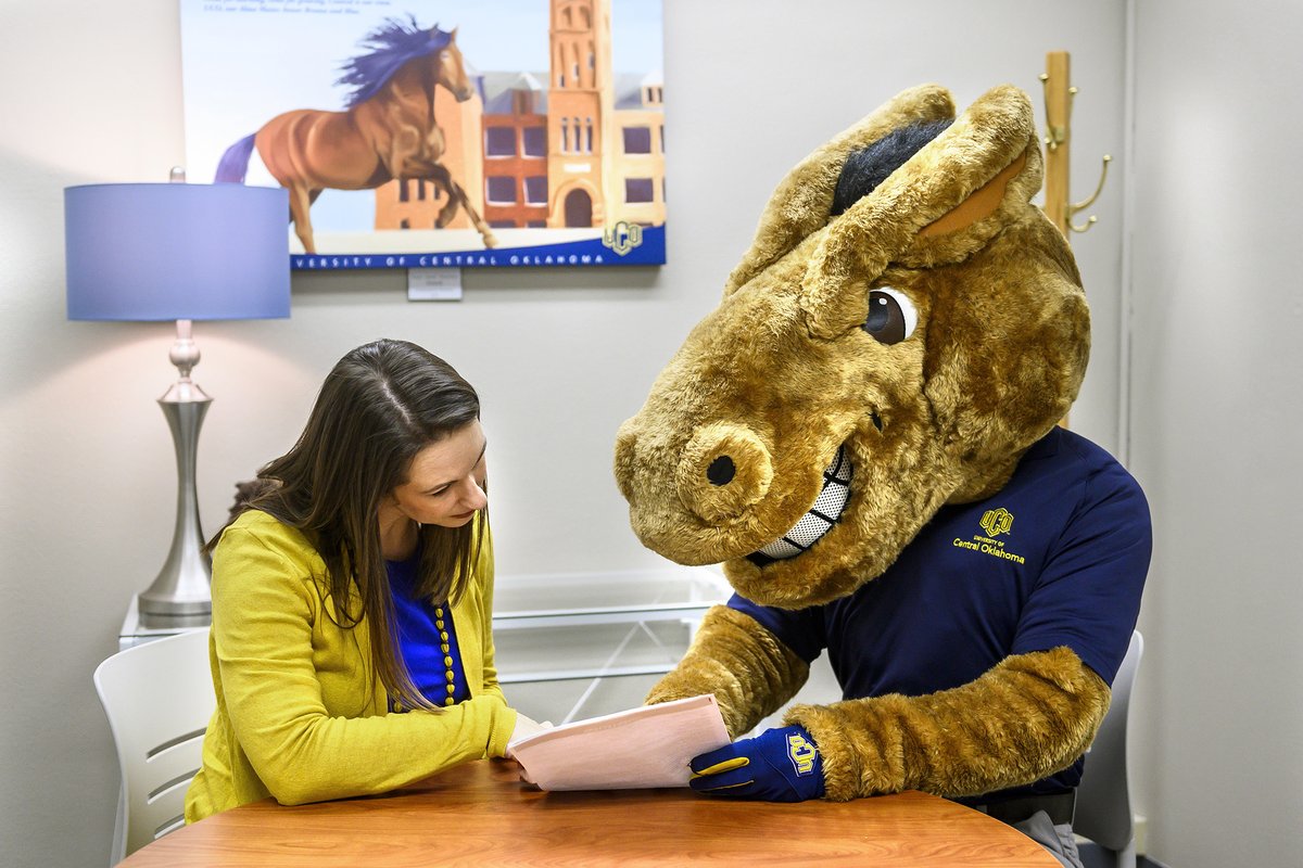 #NowHiring a Campus Card Services Coordinator! To apply, visit bit.ly/3tyMw6l

🐴 🎓 

#jobopening #joinourteam