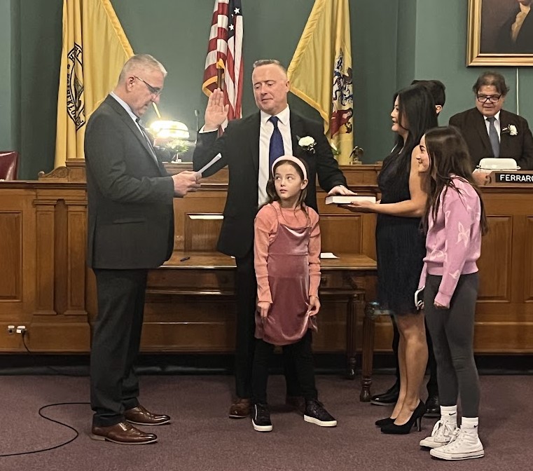 Rutherford07070's tweet photo. On Friday, January 5th, Mayor Frank Nunziato was sworn in for his second term as Mayor, Council President Stephanie McGowan was sworn in for her fourth term as Councilwoman and Councilman Matt Cokeley was sworn in for his second term. https://t.co/ggWTB5tolN