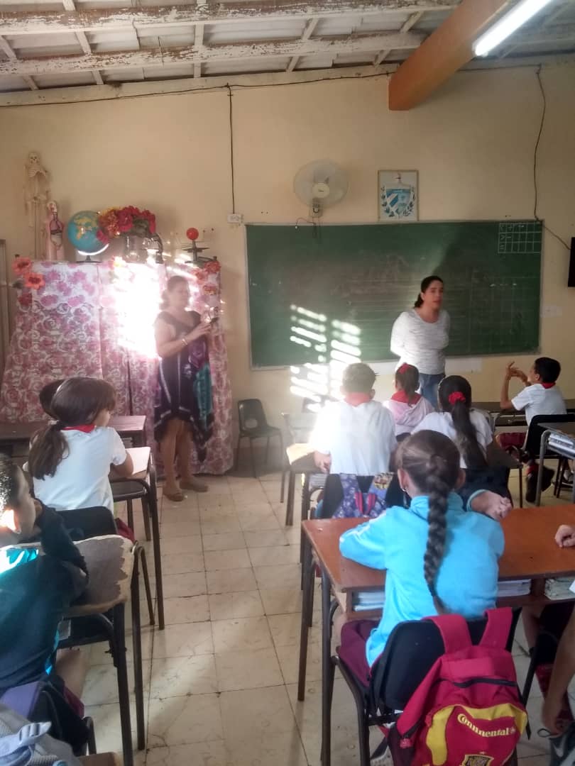 Se realiza actividad recordando a Manuel González Crespo mártir de nuestro centro. #CubaViveEnSuHistoria, #CabaiguánEduca,#SanctiSpírituEnMarcha.