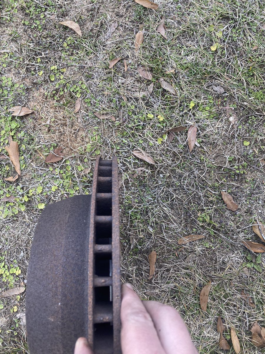 JackMyers_73's tweet photo. Bought a used truck a few weeks ago and noticed a small grinding sound… https://t.co/O3gDyVZ5ly