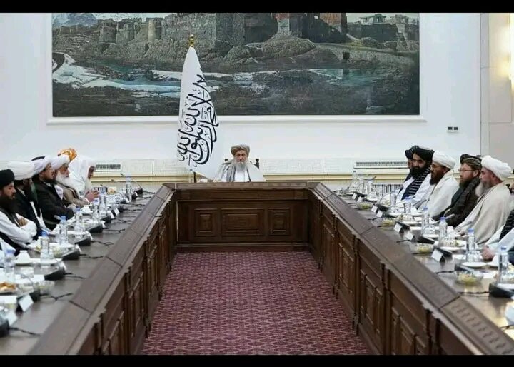 #MaulanaInKabul
کتنی خوبصورت یا بیٹک ہے ماشاءاللہ