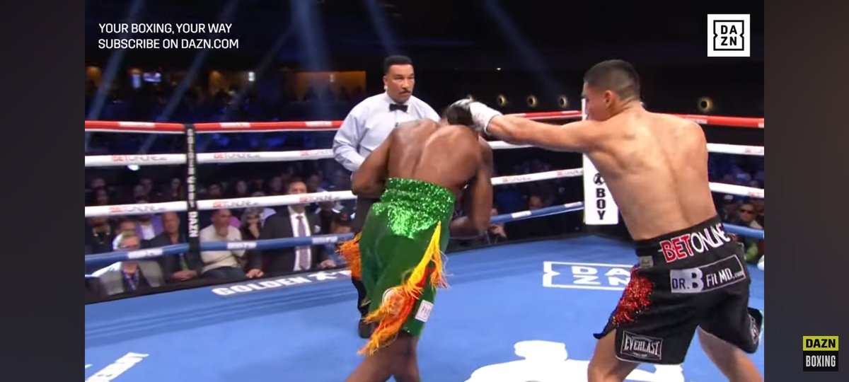 #TonyWeeks didn't give #OrtizJr a warning for the "jab" punch to the back of #Lawson 's head that wobbled him for a step, before prematurely stopping the fight. #makethemfightagain !!