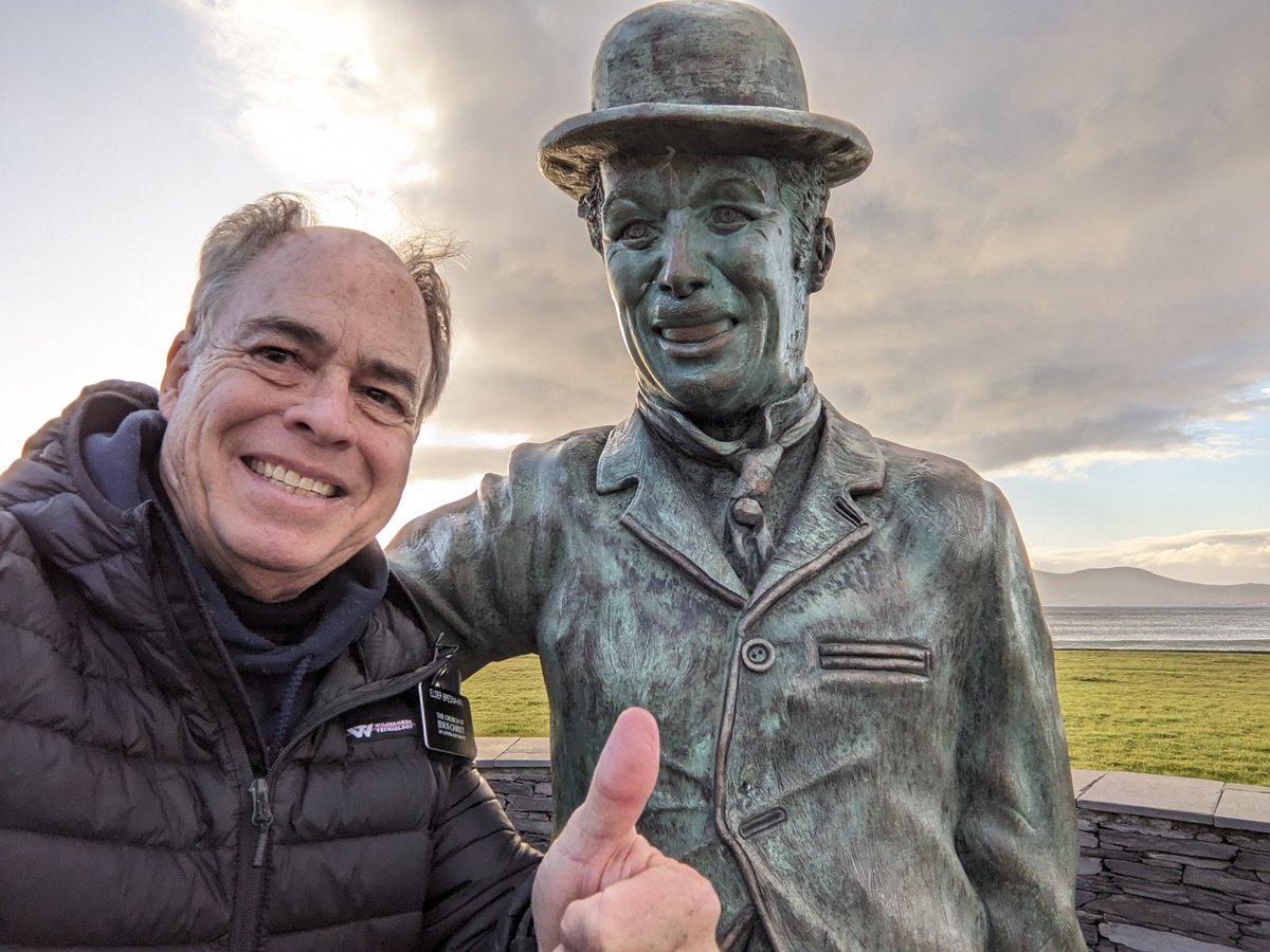 Traveling on the #RingofKerry and had to stop to say hi to my friend #CharlieChaplin just now.
