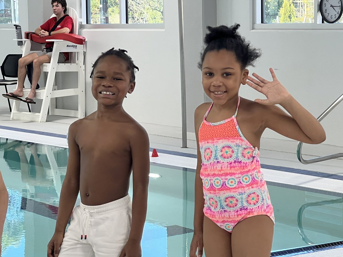 HCSFLEx's tweet photo. Our 2nd grade @MrsGaydos3 class is having a great time at the Learn to Swim Program which started today! @hamptonaquaplex @HamptonCSchools @TechyThomason https://t.co/ZMCaPEIPpK