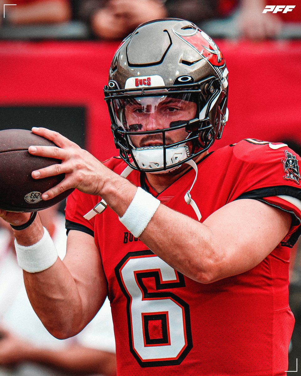 PFF_Buccaneers's tweet image. The Tampa Bay Buccaneers are the only team in the NFC to make the playoffs in each of the last 4 seasons 🏴‍☠️