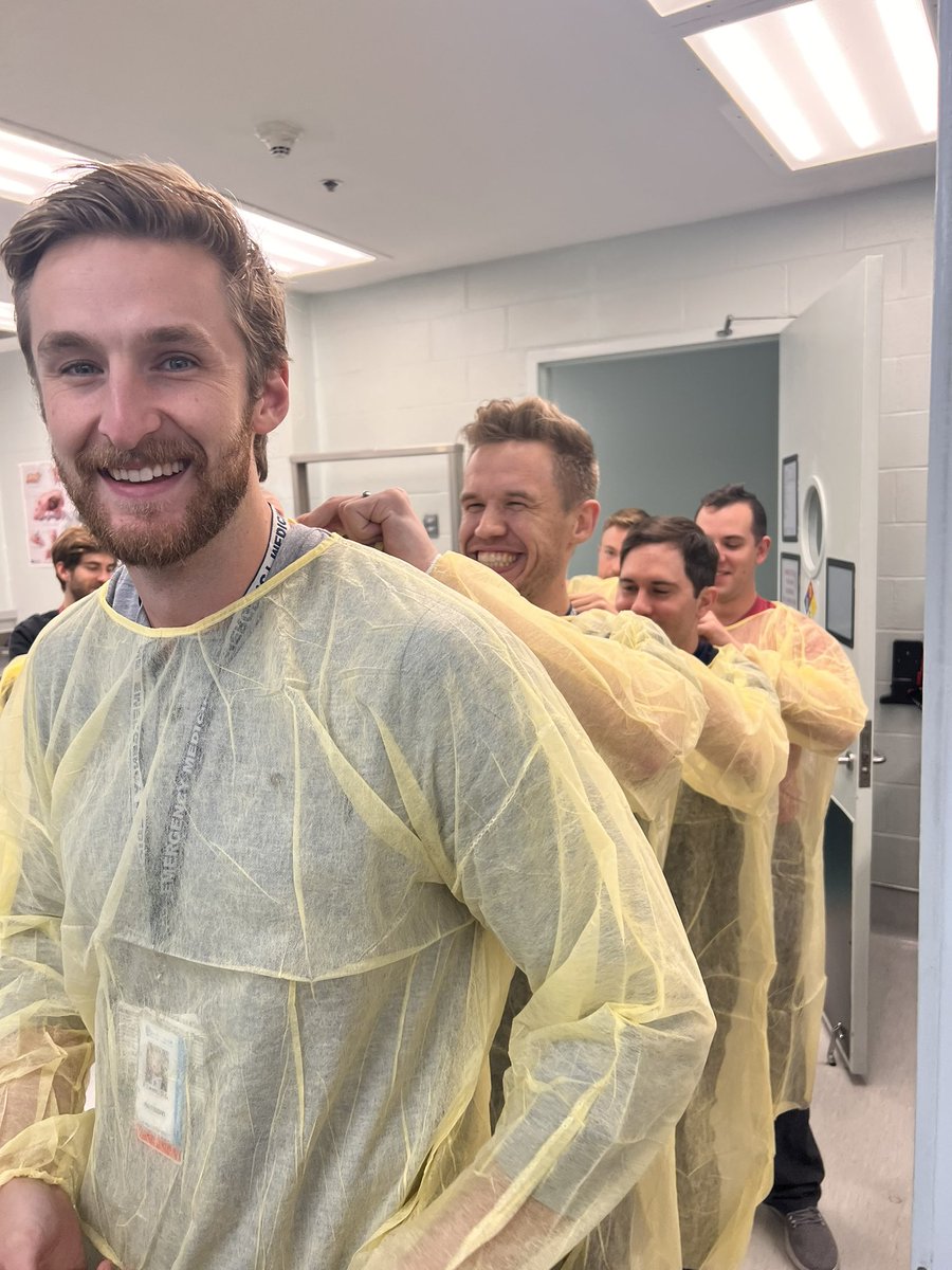 musc_em's tweet photo. “I love this program. My co-residents are top tier- kind, intelligent, and we figuratively and literally have each other’s backs!” -Parker Lewis, PGY-2
#MUSC #WhyMUSCEM #Match2024 https://t.co/UWHEJpI0Yd