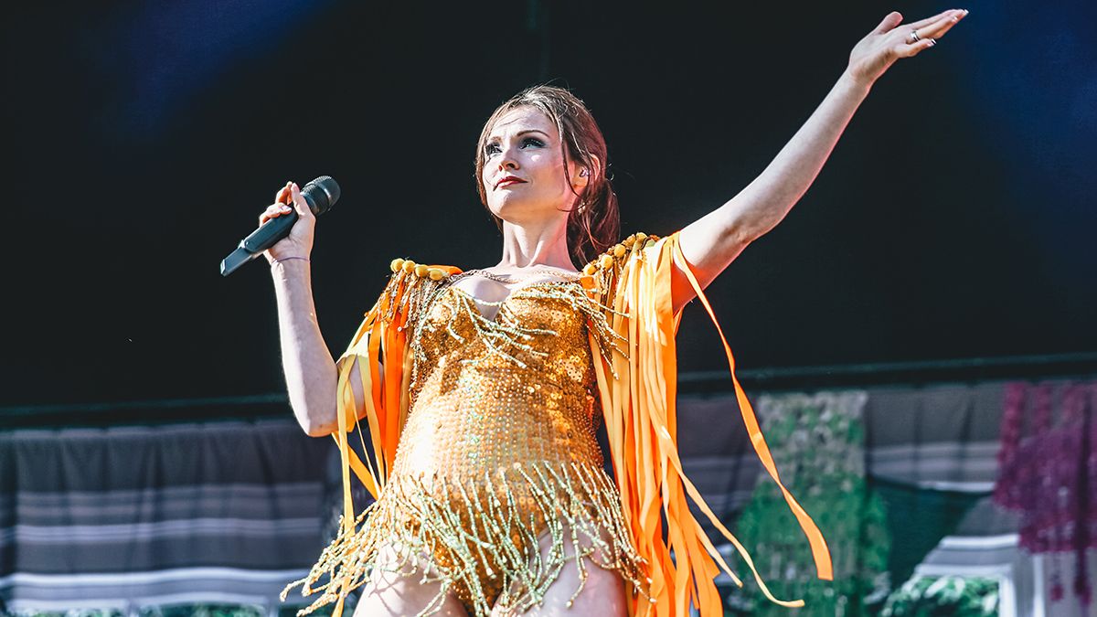 “Guy Pratt has got such flair for bringing melody to a bassline”: Sophie Ellis-Bextor on the making of Murder On The Dancefloor, the Saltburn song that’s back in the Top 10 after 22 years trib.al/yt9x0wo