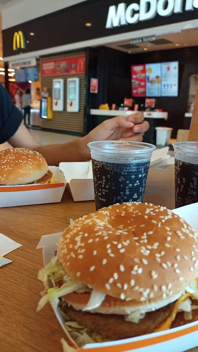 ¿Que te hace feliz?
Yo: