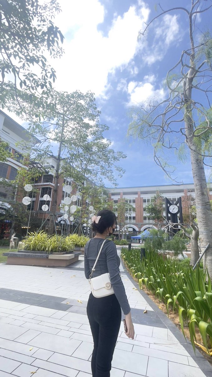 cengenggurl's tweet photo. Makin hari makin kurus, ok tips gemuk dong? https://t.co/D0cKkVIreM