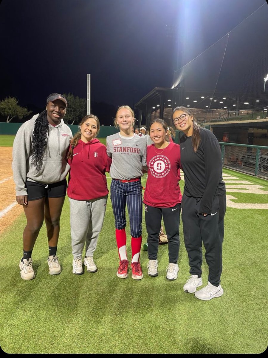 TSansaver's tweet photo. Thank you so much Stanford Softball for an outstanding camp. I have learned so much and can’t wait to incorporate all of it into my game! @AasaMerrida18G @AasaTeams @StanfordSball @JessicaAllister https://t.co/iTz6tDLhIJ