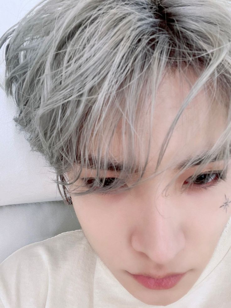hhesnvg's tweet photo. - 𔘓 ˖ indah sempurna, definisi kamu dan Bandung. ~♪ 

                           ෆ╹ .̮ ╹ෆ

hastag. ⩩ ensd  { engene selca
#ENSD #EngeneSelcaDay #희승
#LEEHEESEUNG #HEESEUNG
#ENHYPEN #엔하이픈 
special tag : @ENHYPEN_members !! https://t.co/BSZBmbFuTO