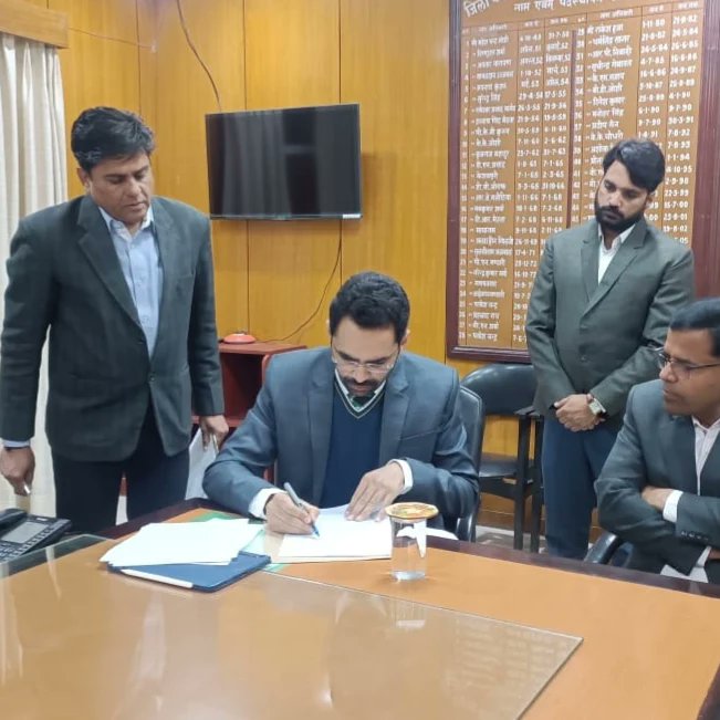 Leading Rajasthan tweet media