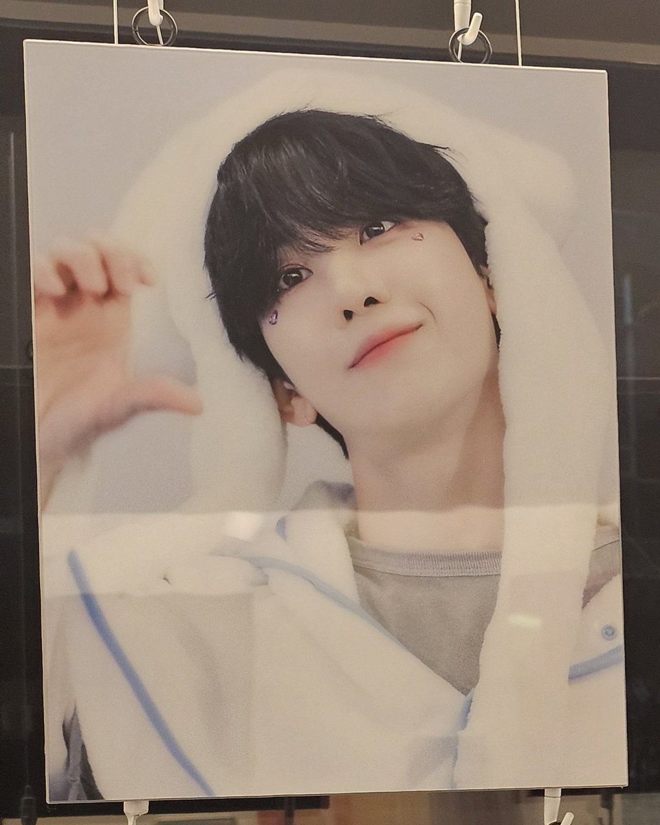 PureLove_0108's tweet photo. 💚해시태그 후기 이벤트 안내 💚 
총 3명 선정하여 카페에 디피된 액자 중 랜덤으로 1개씩 드려요 

남겨주시는 후기들을 읽고 가장 와닿는 분께 드리려고 합니다 
1월 11일 (목) 23시 59분까지 작성된 글들만 대상으로 하겠습니다🙂

#병주꽃_피워봐_참좋아
#Blooming_BYUNGJOOday https://t.co/cmjMXiT6ZV