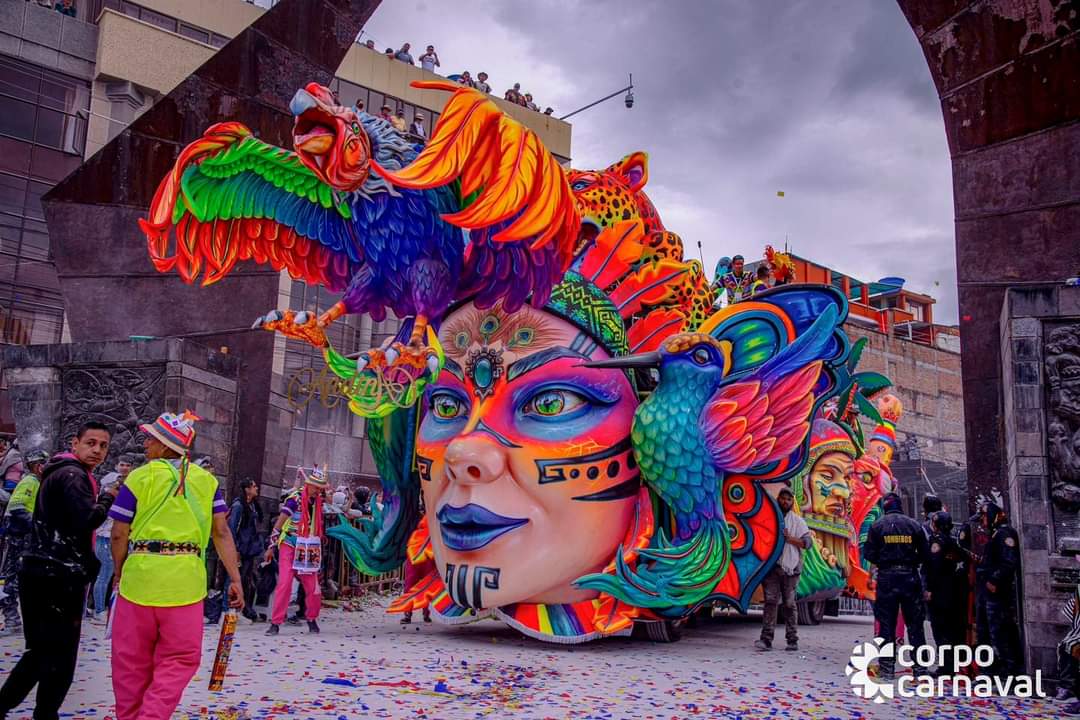 ColDesconocida's tweet photo. Carnaval de blancos y negros 

📍Pasto, Nariño https://t.co/VTouGb0L7J