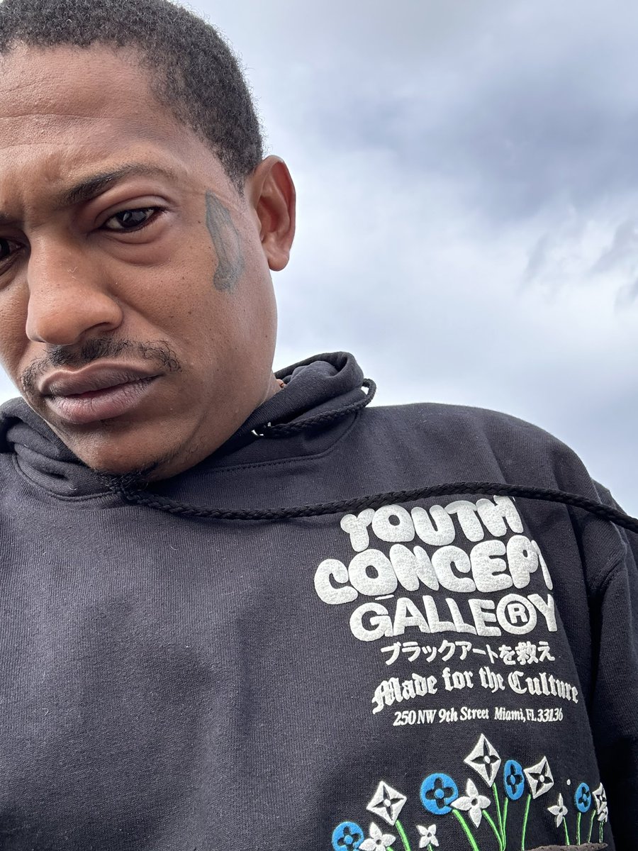 First off I would like to apologize to my girl. I keep saying ima change but this is a “eye opener” for me starting 2024. She went through my phone while I was sleep and hit me so hard I thought Gervonta Davis woke me up. I wont press charges cause thats not what real niggaz do