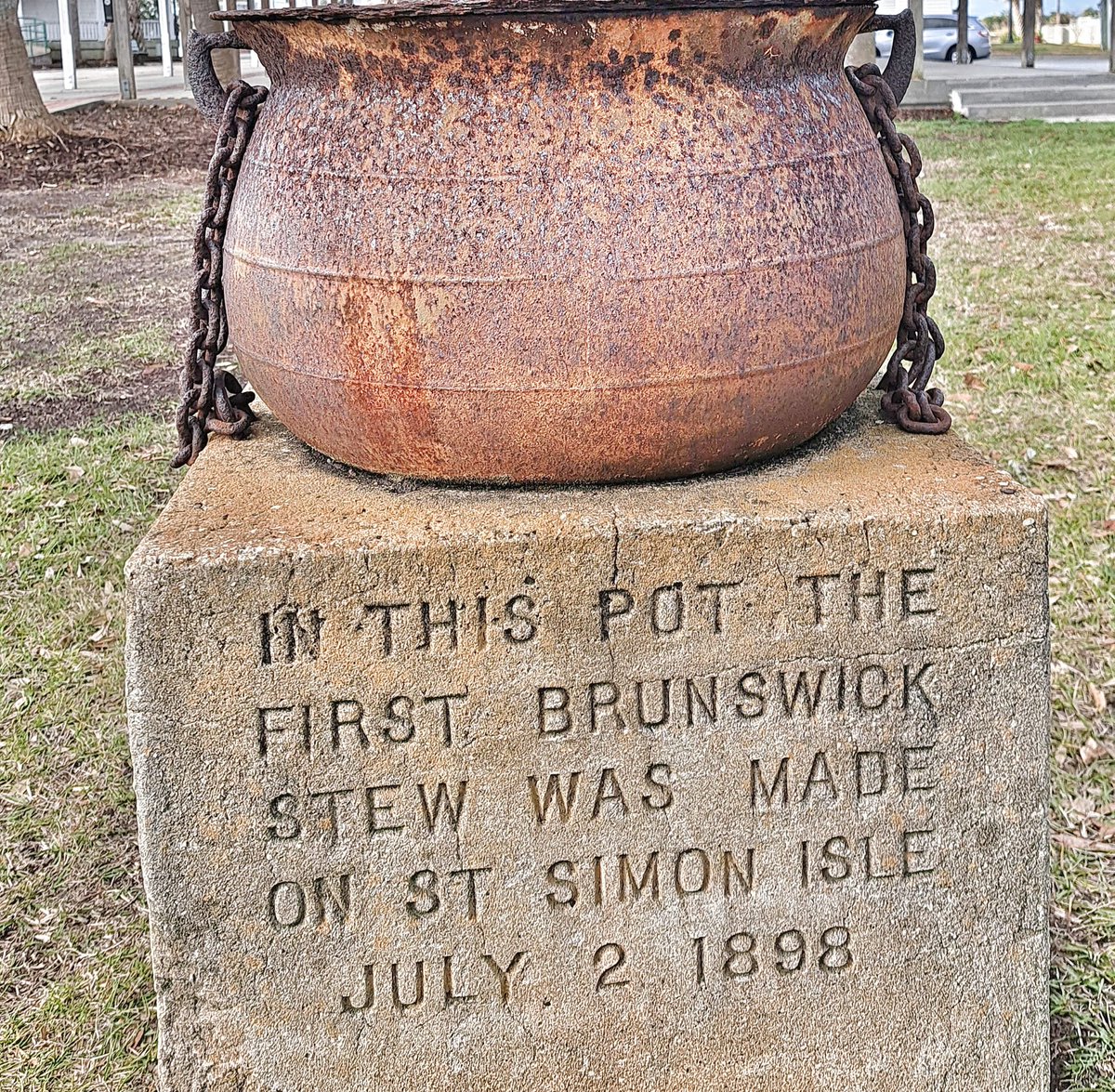 SimpleDawg's tweet image. The Flag of #BrunswickStew was planted 125 years ago in #Georgia.