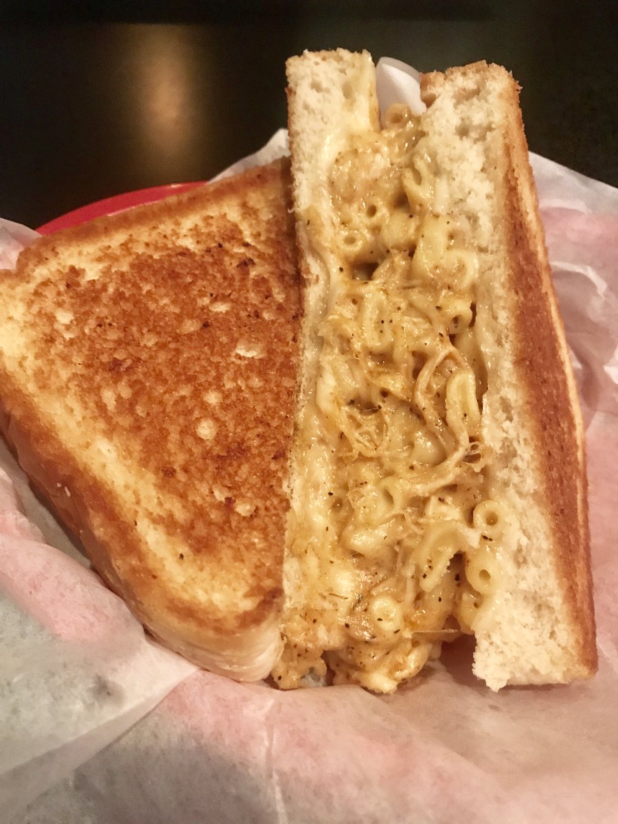 Lucky's Last Chance tweet media