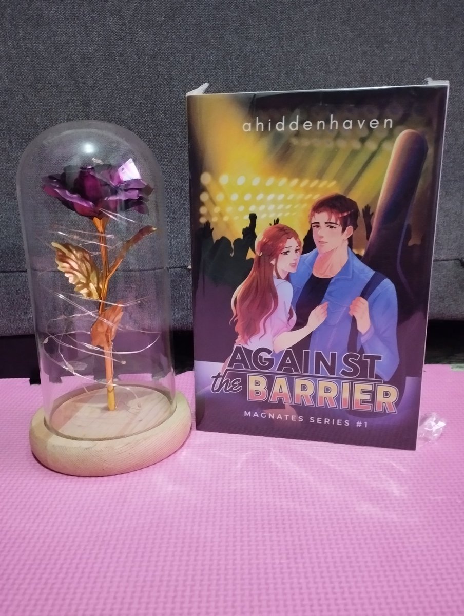ezekielll03's tweet photo. Nasa bahay na sya @ahiddenhaven  congratulations 👏🏻🎉 book 2 and 3 na char 😂🤣😁 https://t.co/AhCG9fGsHM