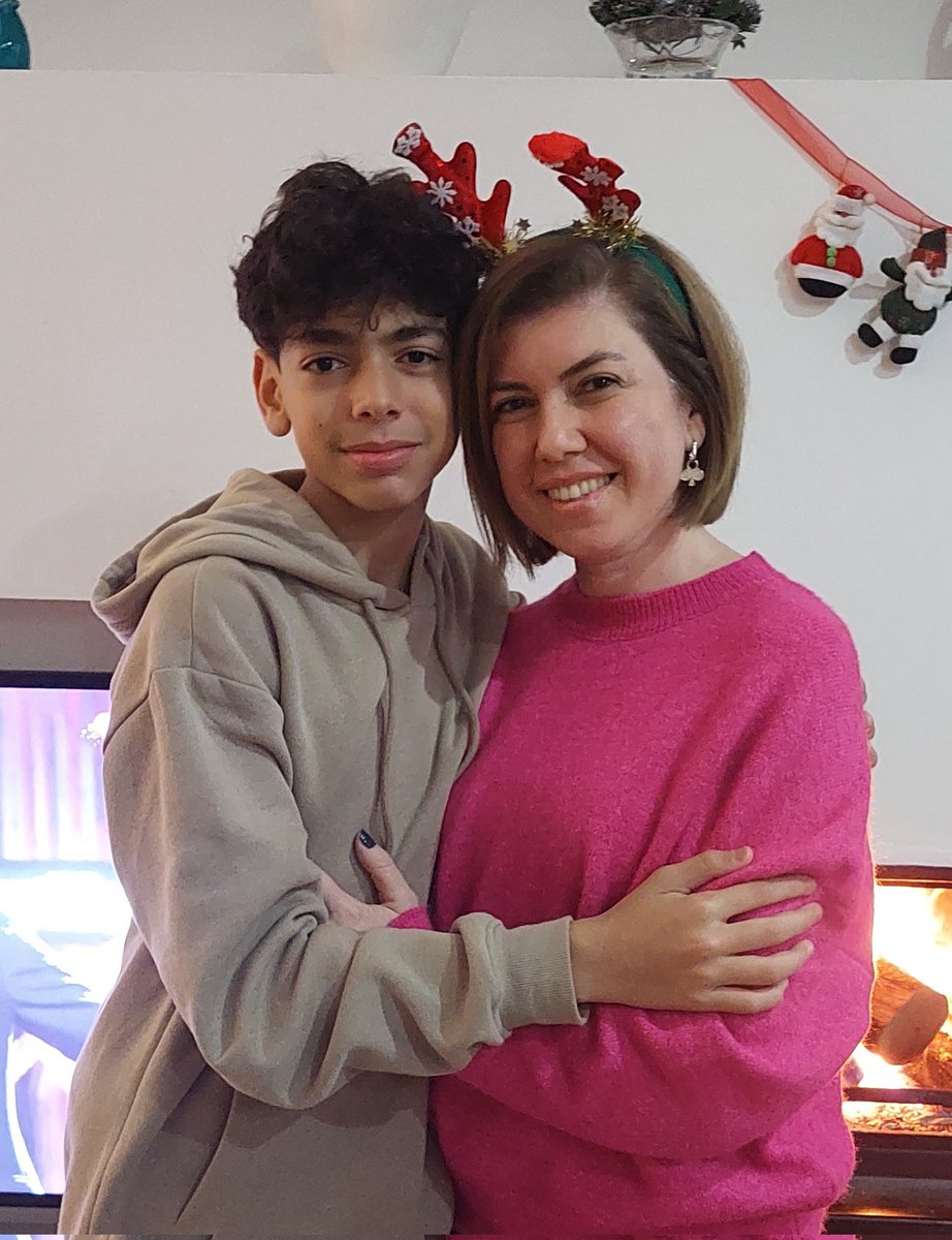 Ne güzel seslendin bana annem.
Rüya bile olsa ... çok güzeldi.
Sesine kokuna hasret bırakanlar hesap verecek bebeğim! 
SÖZ Mert'im 🤍
#isiasortakdavamız
#mertniyazitopukçuoğlu