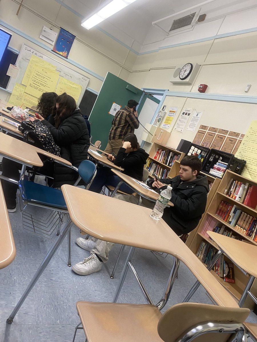 xMattdaGreat's tweet photo. I’m Really Getting The Deans Called On Me😭 https://t.co/Zywnl2uAx0