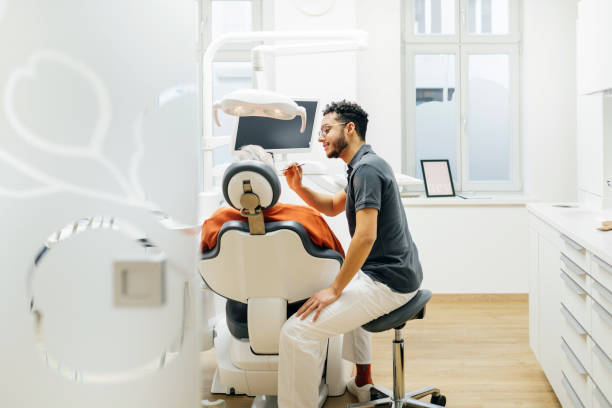 What's your biggest fear when it comes to visiting the dentist? Let's discuss how we can make your dental visit more comfortable. #DentalFear #ComfortableDentistry