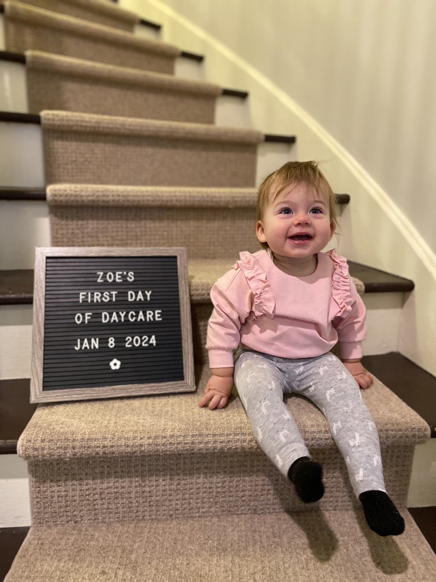 MsWachna's tweet photo. big day for our little lady. https://t.co/j4O1dR4kk0