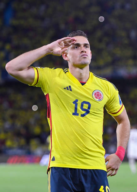 SCCP_insider's tweet photo. Em busca de nomes para reforçar o setor de ataque, o Corinthians abriu negociações com o atacante Luiz Henrique do Real Betis. 

E com o atacante Colombiano 🇨🇴, Rafael  Borré do Eintracht Frankfurt que está emprestado ao Werder Bremen

🗞 @UOLEsporte - @lucas_musetti https://t.co/0gAGZ2SVyH
