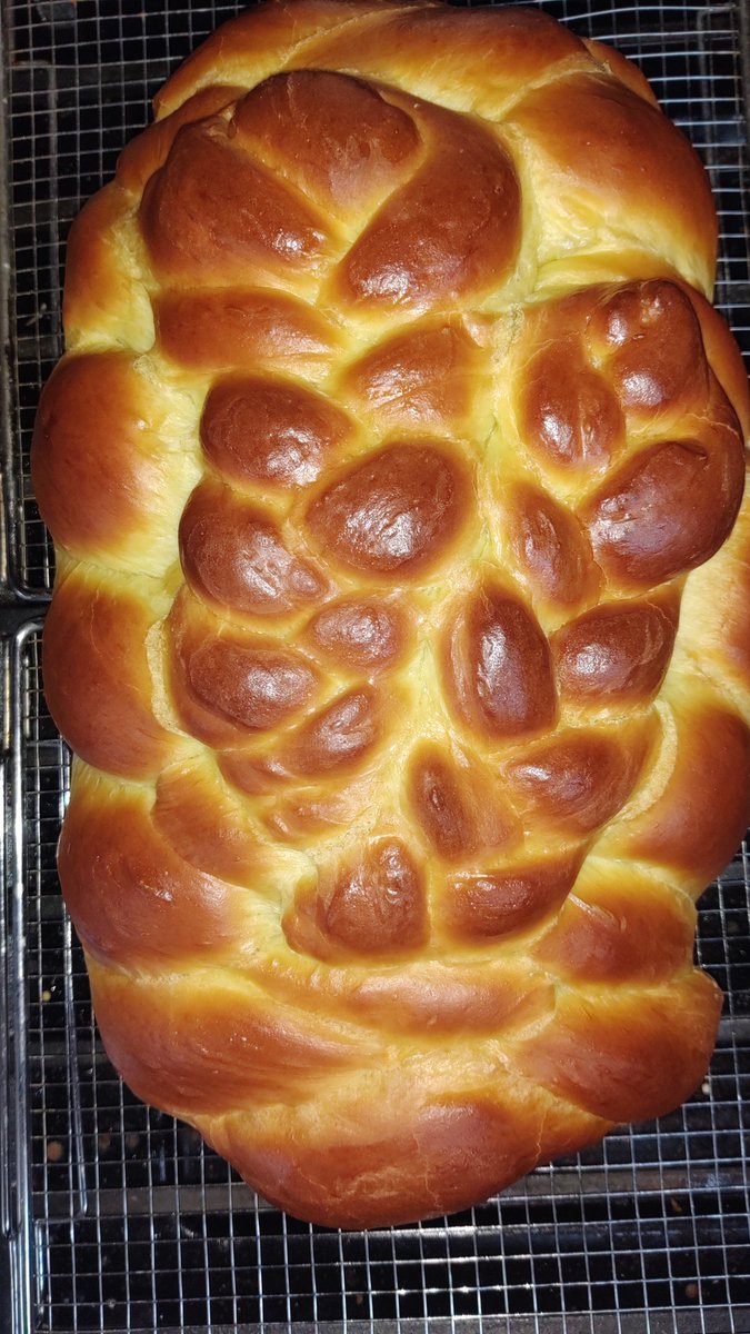 Good morning all you foodies out there!  My journey has begun!  Even though I have been baking and cooking for over 30 years, I decided to get my degree!  Escoffier is going to give me the best background so that I can open my Bakery Cafe in Italy!  Great fun, Come along!!