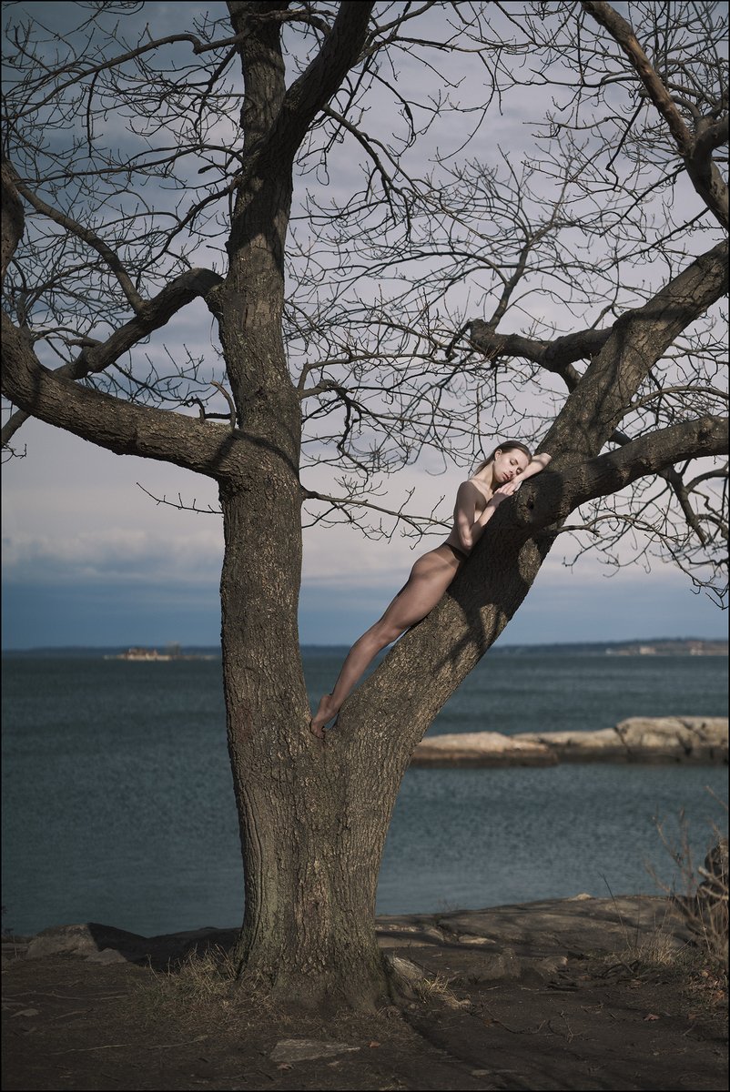 Emily Hayes in the Bronx. 

#EmilyHayes #BallerinaProject #ballerina #ballet #Bronx #PelhamBayPark @Wolford #Wolford #hosiery 

Purchase a Ballerina Project limited edition print or Instax Collection: ballerinaproject.etsy.com