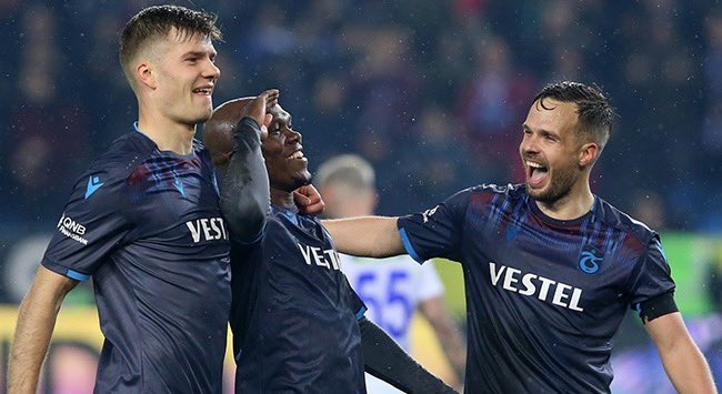 agzabatlihamsik's tweet photo. Söyle kaç bahar oldu.. https://t.co/cOFeVfaJoX