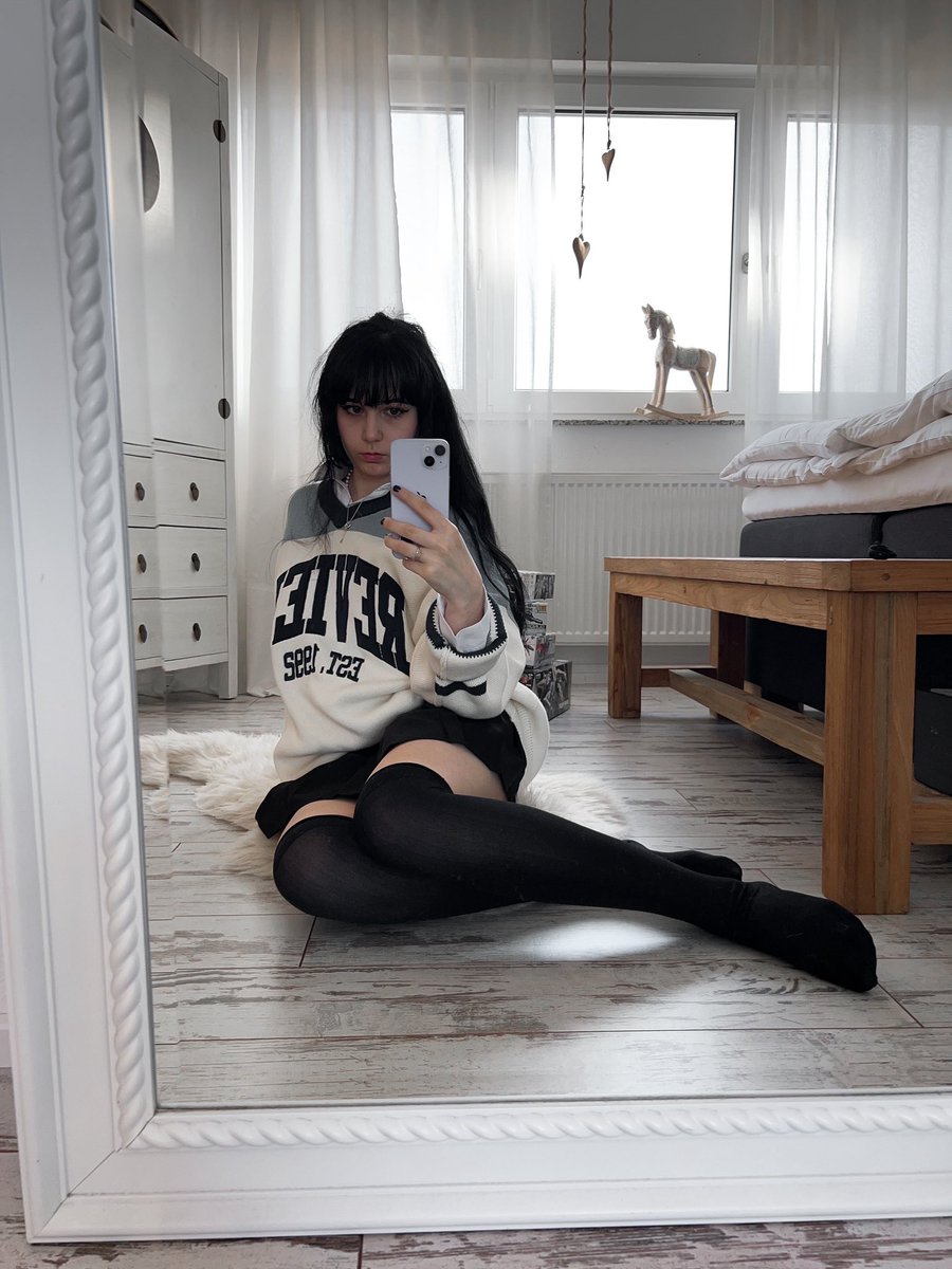 Sasha ‧₊˚ 🎐✩ 🫧 ₊˚⊹♡ tweet media