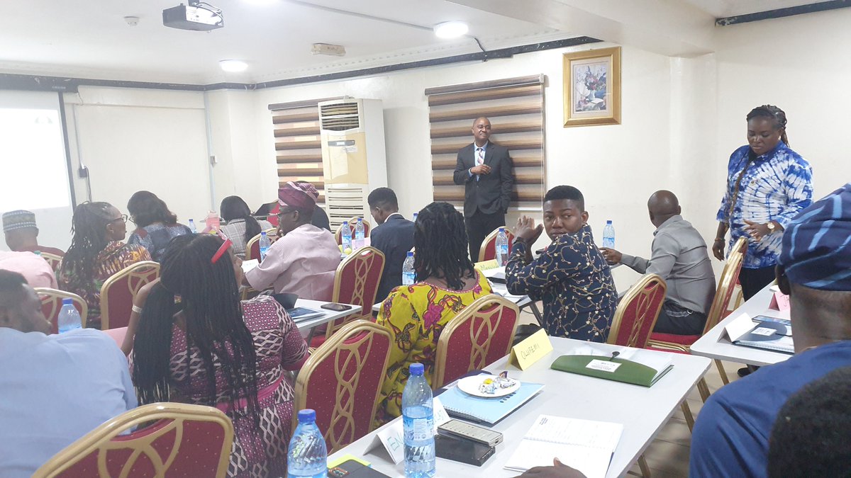NACCIMA30's tweet photo. Successful BBMT program held from Dec 11-15, 2023, sponsored by IHK, Germany. Collaborative effort with #NACCIMA, #LCCI, #OGUNCCIMA to enhance small business skills. Used CEFE and EEP methodologies across six modules. Participants made great progress! #BusinessGrowth https://t.co/BmaZSuXFQE