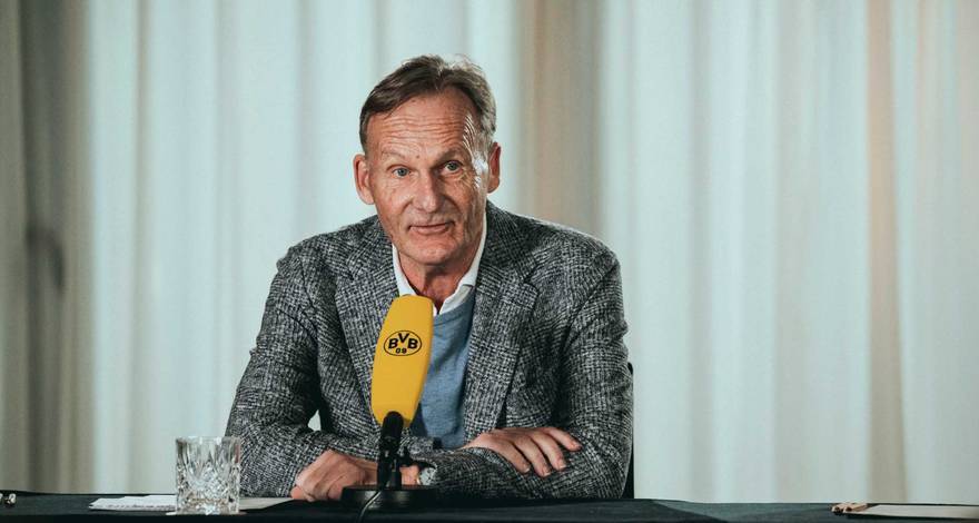 pl_borussia's tweet photo. Dyrektor generalny Borussii Dortmund, Hans-Joachim Watzke nie przedłuży swojego kontraktu, który obowiązuje do końca 2025 roku i ustąpi ze stanowiska jesienią przyszłego roku. https://t.co/DNfYhO30RZ