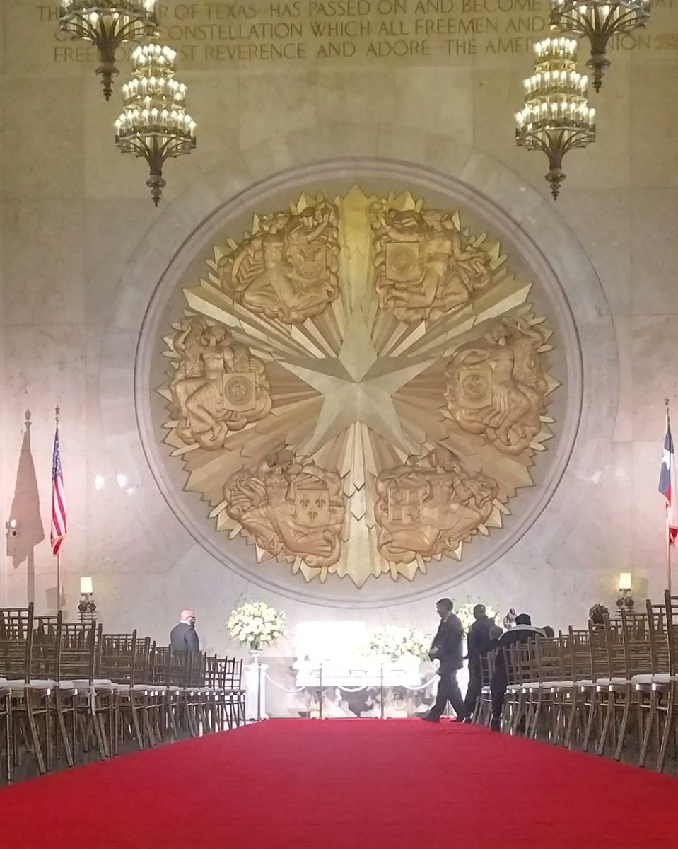 The late Congresswoman
Eddie Bernice Johnson 🌿🌹🌿
Lie in State at the Hall of State at Fair Park | 10am - 3pm | 01.08.2024

Enter Fair Park through Gate 3 | Parry Avenue | Park in Lot 3E

<a href="/DHSHallofState/">Dallas History</a> <a href="/FairParkDallas/">Fair Park Dallas</a> 
#CongresswomanEddieBerniceJohnson
#Texas #HallOfState