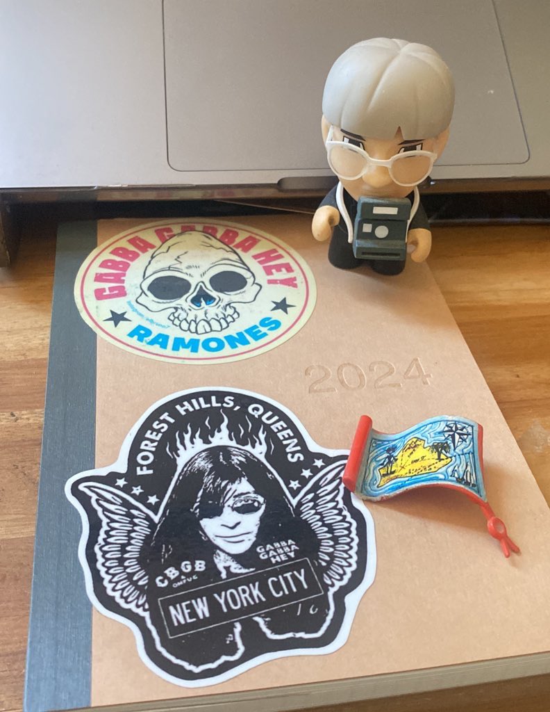 HITOSHI ⭐️14 💻🎥🎞🎬 tweet media