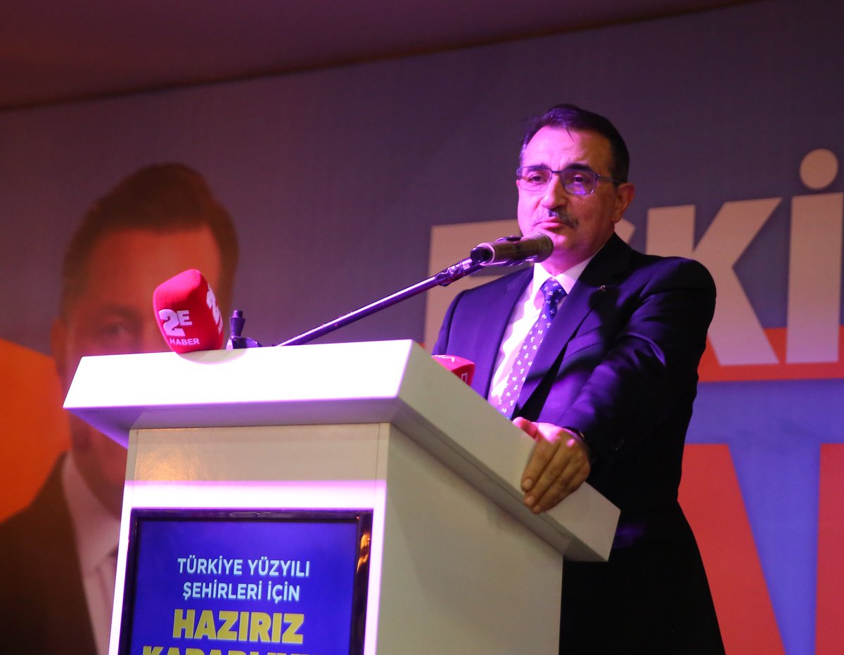 SuleymannREYHAN's tweet photo. Cumhurbaşkanımız ve Genel Başkanımız Sayın @RTErdogan'ın takdiri ile Eskişehir Büyükşehir Belediye Başkan Aday'ımız Nebi Hatipoğlu'nu karşılama programımızı büyük bir coşkuyla gerçekleştirdik. 

AK Belediyecilik #Eskişehir'imize ÇOK YAKIŞACAK diyoruz...
#HAZIRIZKARARLIYIZ https://t.co/RVOlkvh7vI