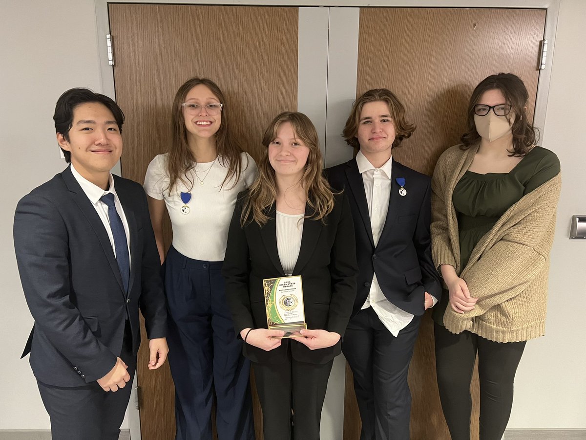 Norwalk_Debate's tweet photo. Late post: CONGRATULATIONS to NHS Congress debaters at IHSSA State Debate this past weekend! Jadyn (A House), Madi (B House), and Sylas (C House) all received an Excellent Senator Medal of Excellence! Sylas also finished in the Top 3 of C House. Way to go! https://t.co/xeCwNZCXTV