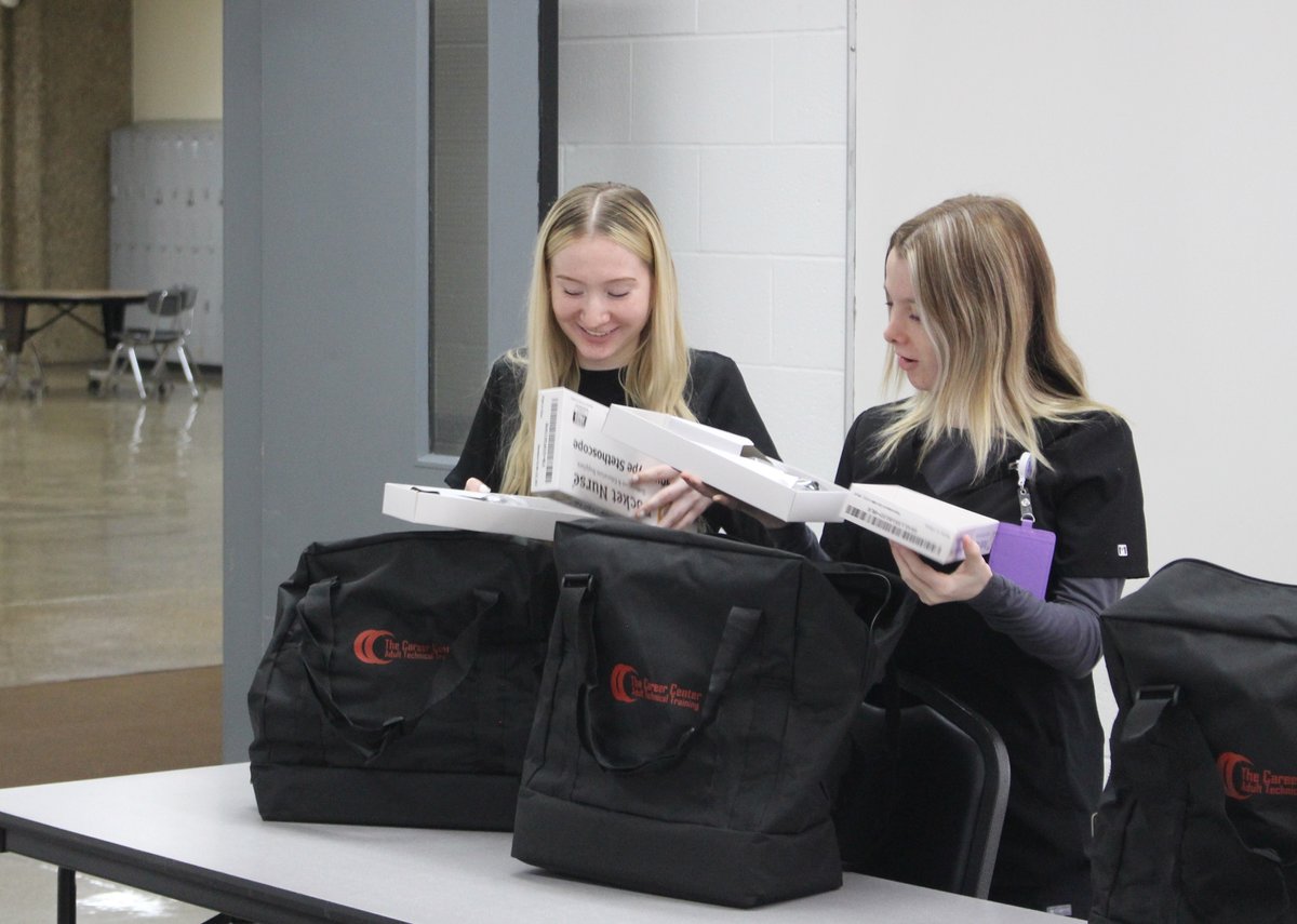 AdultTech's tweet image. 🩺 Exciting day for our Medical Assistant Class! 🏥 Today marks a milestone as the students received their personalized medical bags, complete with a stethoscope and all the essential tools for their hands-on classroom and clinical experiences. @AAMAOfficial