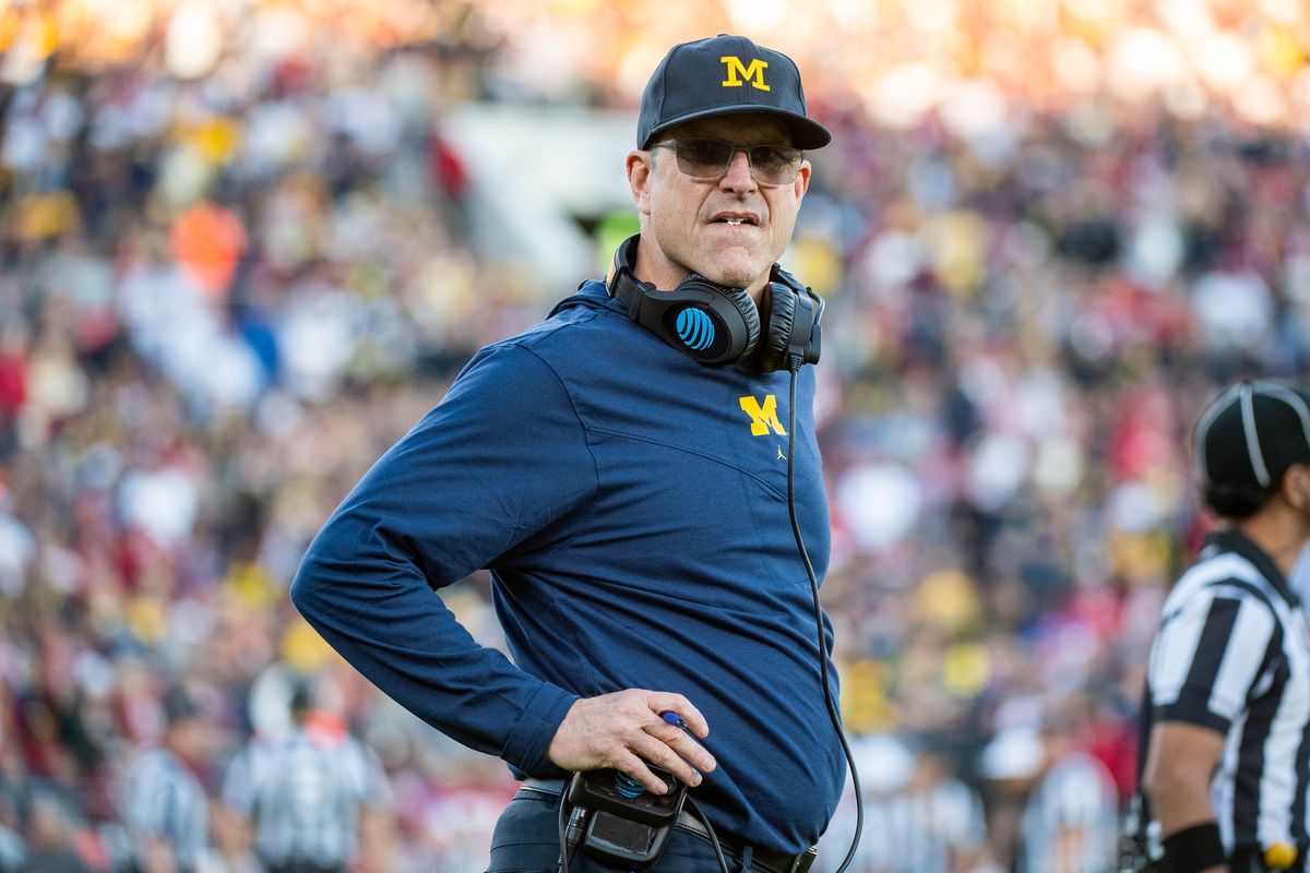 MilesGarrettTV's tweet photo. Current sportsbooks odds for the next #Falcons head coach:

Bill Belichick +300
Ben Johnson +300
Jim Harbaugh +325
Raheem Morris +850
Bobby Slowik +850 https://t.co/MAld71igqQ