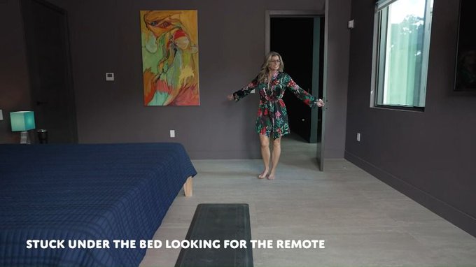 VID SOLD! Stuck under the bed looking for remote 🔥 Check it out! https://t.co/aXpiKYBjvm #MVSales @manyvids<a href="/tag/mvsales"class="tags"><span>#mvsales</span></a>