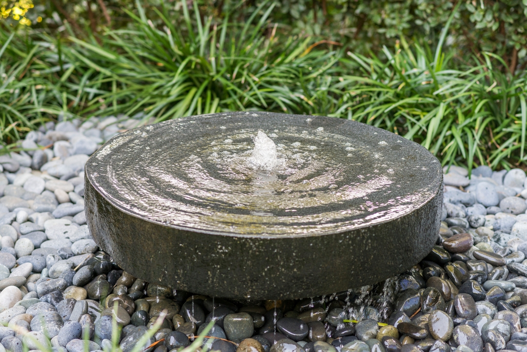 AquaTerraDesign's tweet photo. Whether it's a bubbling fountain or a cascading waterfall, the soothing sounds bring stress reduction and a natural boost to your mood. Embrace the tranquility and let the positive vibes flow! https://t.co/HJVzmlXzzz