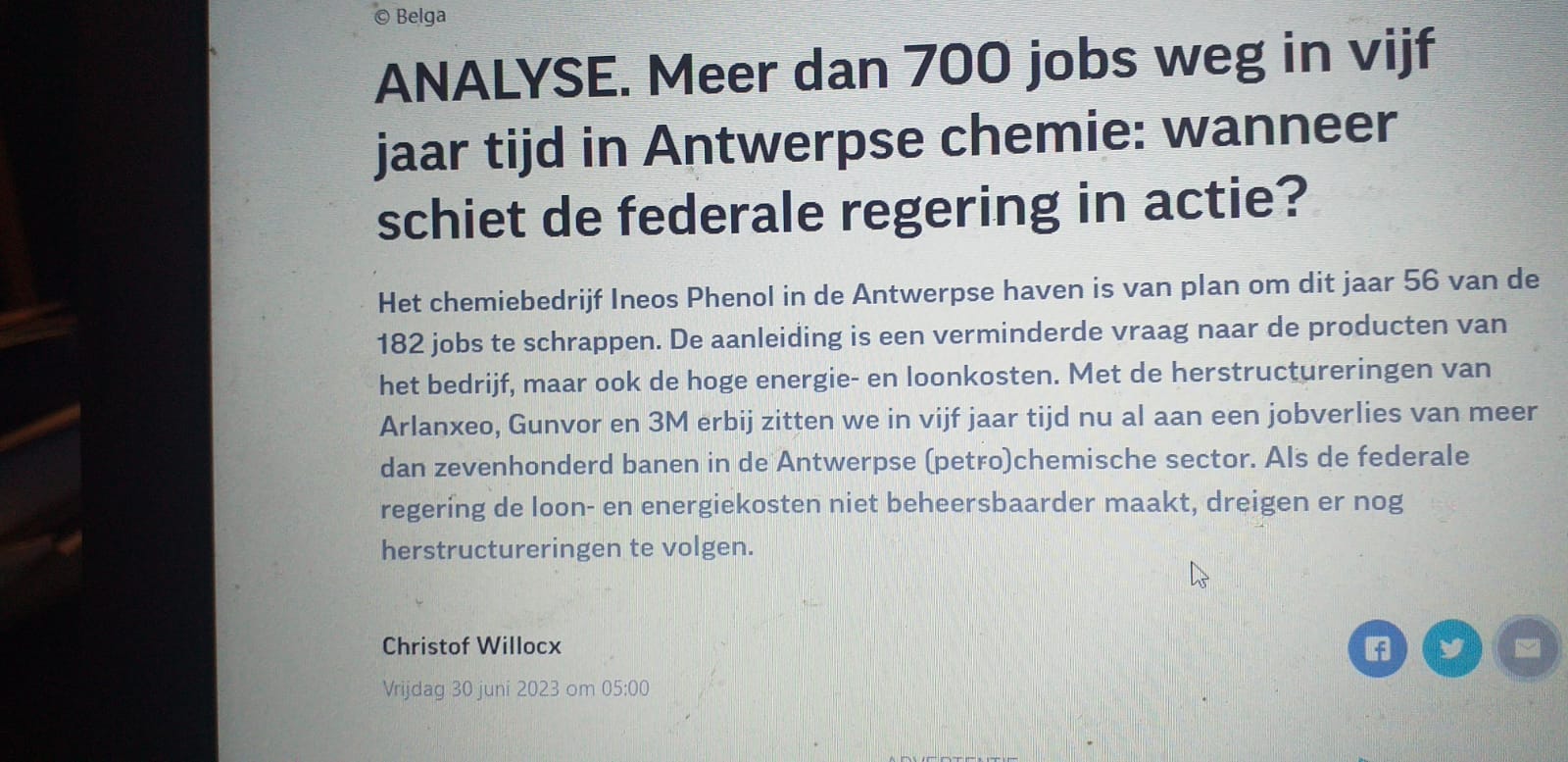 @tomongena Ten tweede, tijdens de bouw van project one, gaat het idd over meerdere werknemers, maar- houdt je vast mensen- grotendeels over buitenlandse werknemers. 😅. En grote delen worden alvast IN HET BUITENLAND gemaakt. En dan heb je ook nog de recessie in de petrochemie, al 700 banen https://t.co/4zIw98buOu