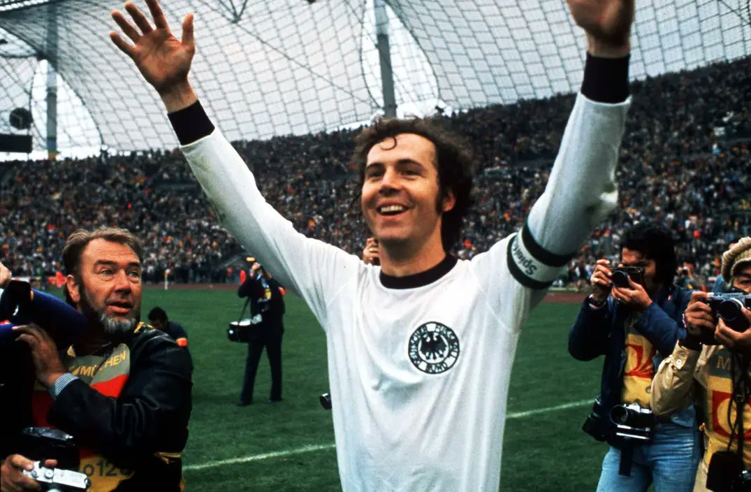 shingle_man's tweet photo. „Kaiser“ Franz Beckenbauer (1945-2024). 🕯 https://t.co/O0OHYbPMYU