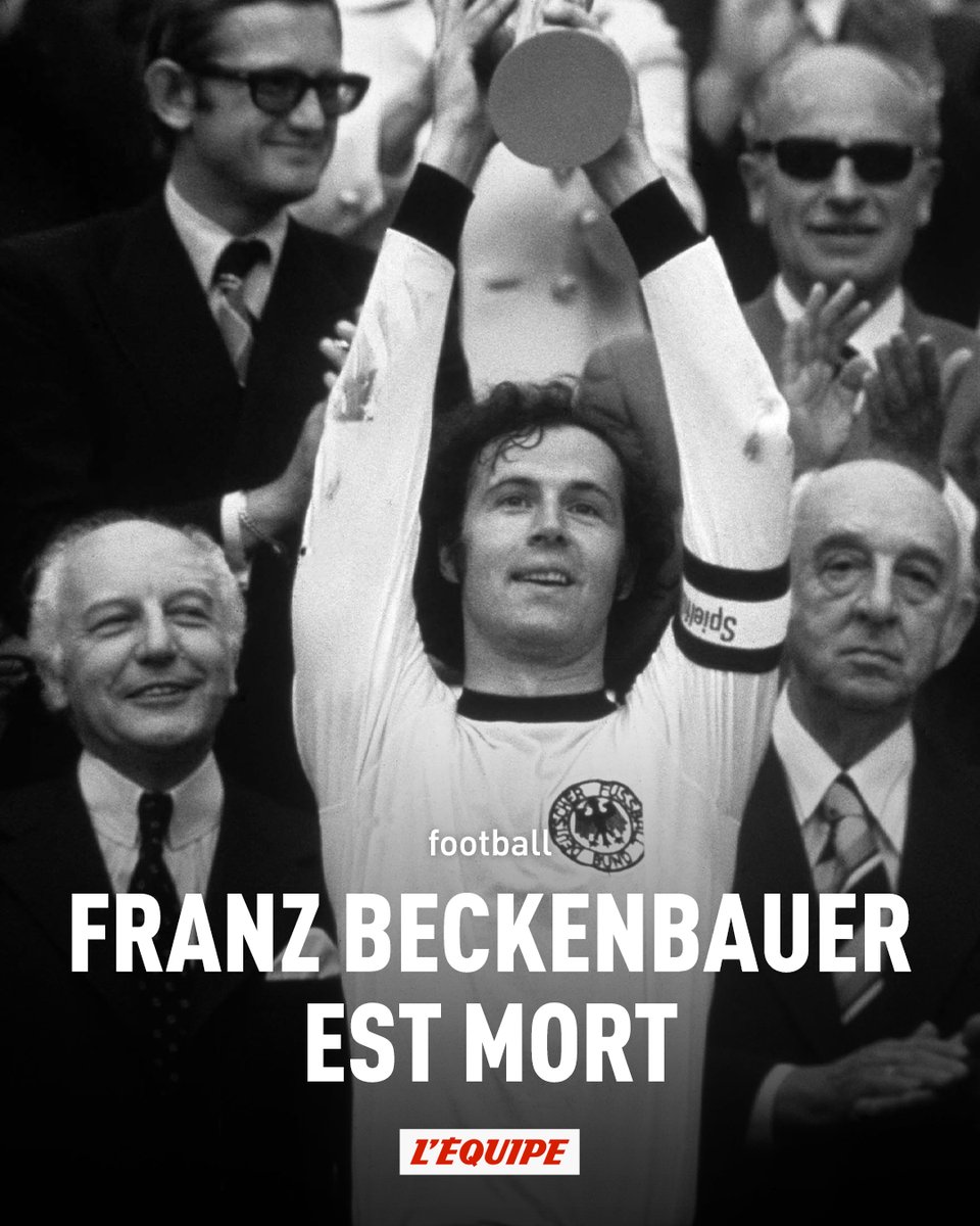 lequipe's tweet photo. Le plus grand joueur de l'histoire du football allemand s'est éteint ce lundi, annoncent les médias outre-Rhin. Franz Beckenbauer, champion du monde en 1974, avait 78 ans. https://t.co/kolOGjSAc3 https://t.co/WGwNun1L2O