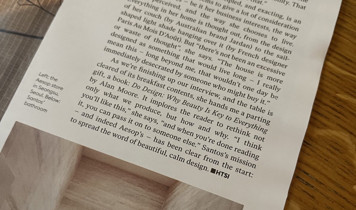 DoBookCo's tweet image. Lovely unexpected mention of #DoDesign at the end of this @ft_weekend interview with Suzanne Santos, co-founder of @aesopskincare 🙌 @alansmlxl