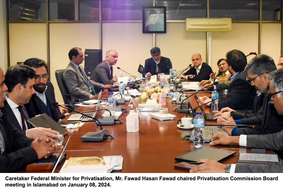 A meeting of the Privatisation Commission Board under the chairmanship of the Federal Minister for Privatisation Mr. Fawad Hasan Fawad was held today. The details of the meeting are available at privatisation.gov.pk/NewsDetail/OWF… @GovtofPakistan @fawadhasanpk