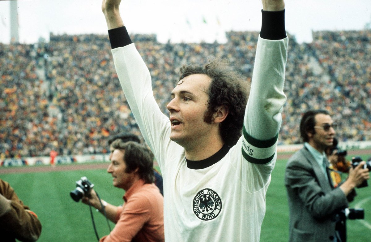 ThatsFootballTV's tweet photo. Rest in peace Franz Beckenbauer, who passed away today aged 78.

One of the greatest defenders to play the game, a legendary figure in German and world football. ❤️ https://t.co/RBSgMAQ1Pi