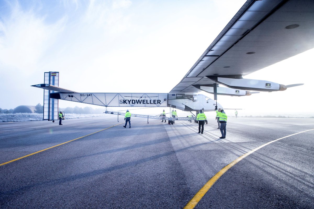 Drone company @Skydweller_Aero developed the first solar powered, fully electric unmanned aircraft capable of staying in the sky for days. We are backing their innovative technology through a €30m venture debt supported by a guarantee from #InvestEU. 👉bit.ly/3tMJ8F2